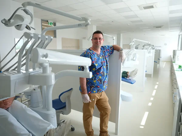 Dr. Marada Gyula